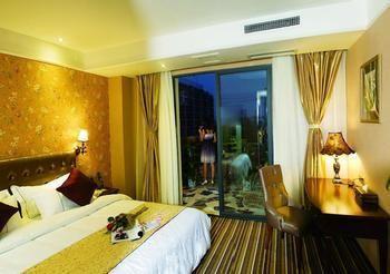 Jinjiang  Chengdu Care U Well Hotel מראה חיצוני תמונה